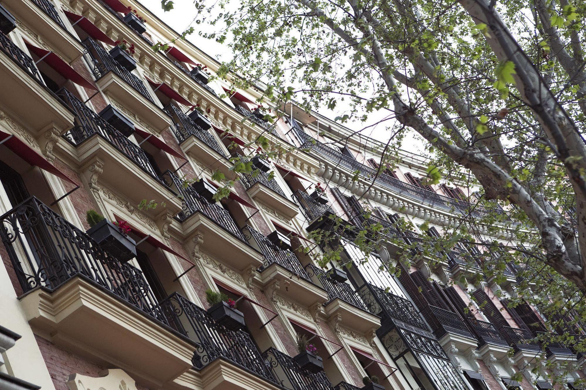 Hospes Puerta De Alcala Hotel Madrid Exterior photo